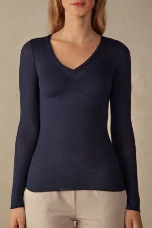 Blue Women's Intimissimi V-neck top in Modal Ultralight with Cashmere Long Sleeve | AU2214UTL